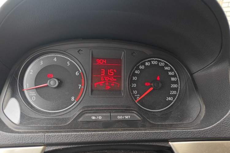 Used Volkswagen Jetta 2017 1.5L Manual Fashion Edition Instrument Cluster