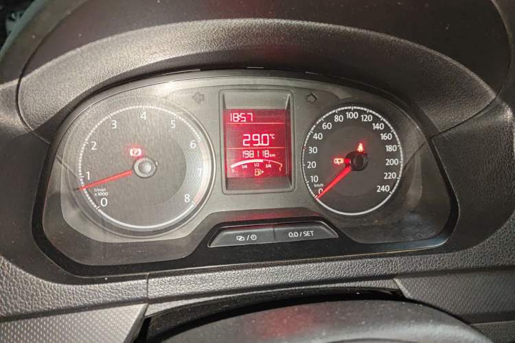 Used Volkswagen Jetta 2017 1.4L Manual Fashion Edition Instrument Cluster