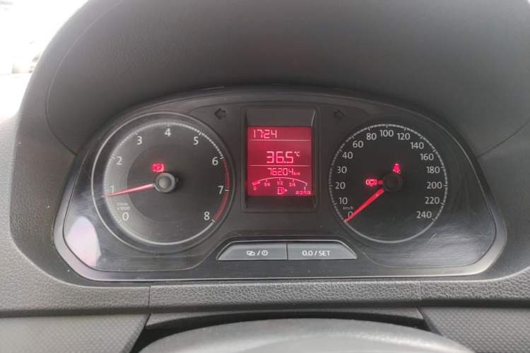 Used Volkswagen Jetta 2017 1.4L Manual Fashion Edition Instrument Cluster