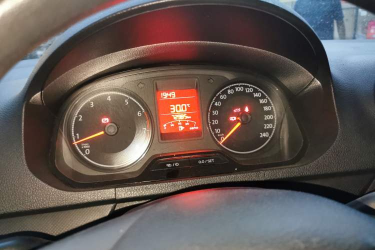 Used Volkswagen Jetta 2017 1.4L Manual Fashion Edition Instrument Cluster