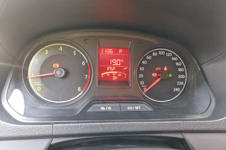 Used Volkswagen Jetta 2017 1.5L Automatic Fashion Model Instrument Cluster