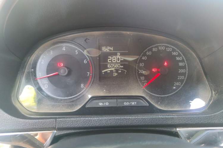 Used Volkswagen Jetta 2017 1.4L Manual Fashion Edition Instrument Cluster