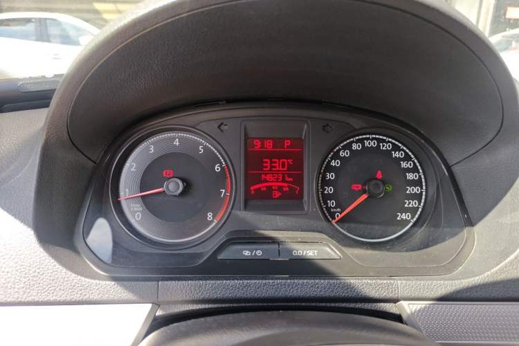 Used Volkswagen Jetta 2017 1.5L Automatic Comfort Model Instrument Cluster