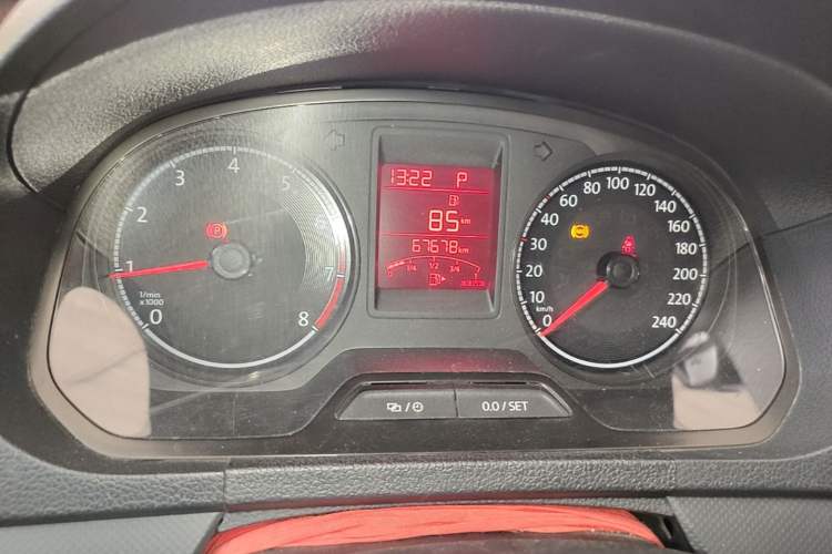 Used Volkswagen Jetta 2017 1.5L Automatic Fashion Model Instrument Cluster