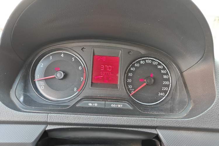 Used Volkswagen Jetta 2017 1.5L Manual Fashion Edition Instrument Cluster