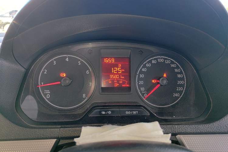 Used Volkswagen Jetta 2017 1.4L Manual Comfort Model Instrument Cluster