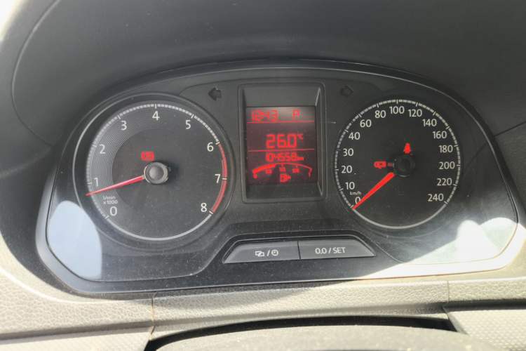 Used Volkswagen Jetta 2017 1.5L Automatic Fashion Model Instrument Cluster