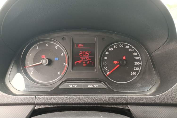 Used Volkswagen Jetta 2017 1.5L Manual Fashion Edition Instrument Cluster