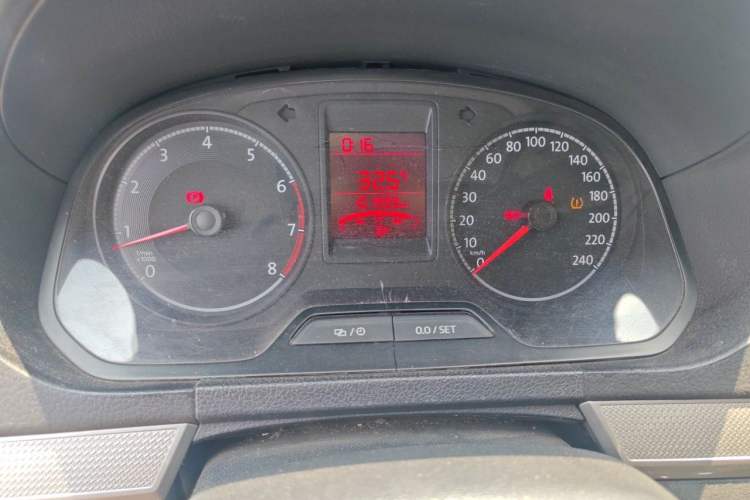 Used Volkswagen Jetta 2017 1.5L Manual Comfort Model Instrument Cluster