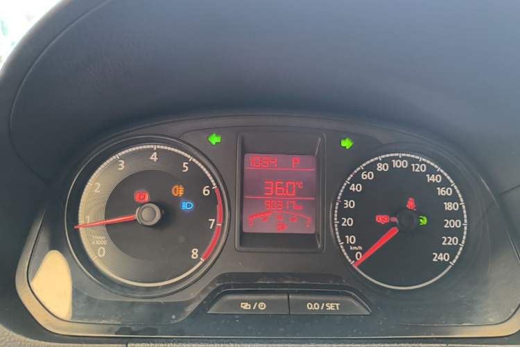 Used Volkswagen Jetta 2017 1.5L Automatic Fashion Model Instrument Cluster