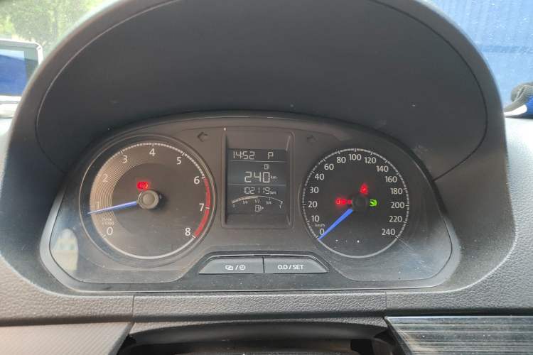 Used Volkswagen Jetta 2017 1.5L Automatic Fashion Model Instrument Cluster