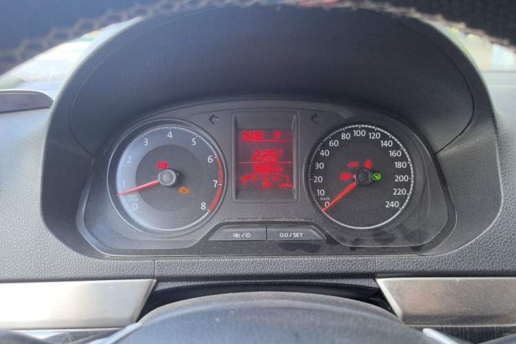 Used Volkswagen Jetta 2017 1.5L Automatic Fashion Model Instrument Cluster