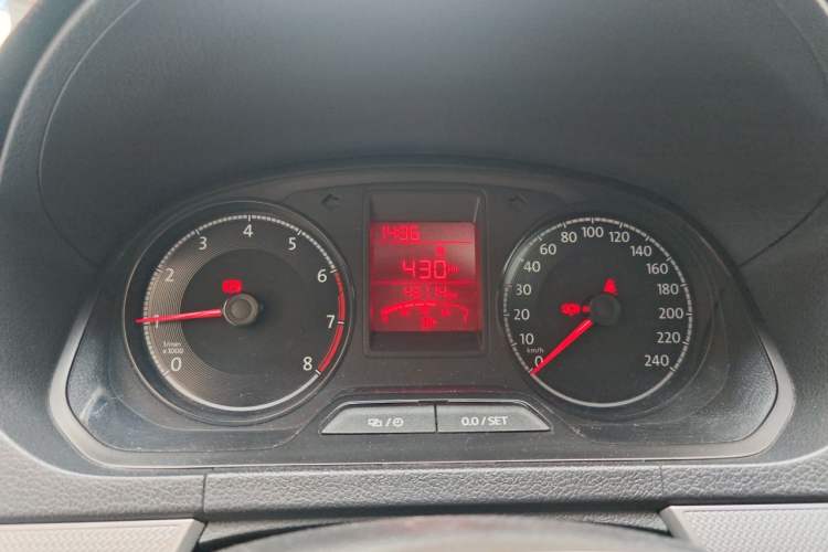 Used Volkswagen Jetta 2017 1.5L Manual Comfort Model Instrument Cluster