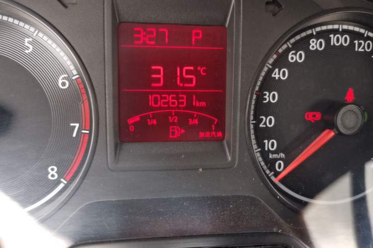 Used Volkswagen Jetta 2017 1.5L Automatic Fashion Model Instrument Cluster