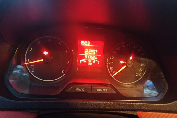 Used Volkswagen Jetta 2017 1.4L Manual Fashion Edition Instrument Cluster