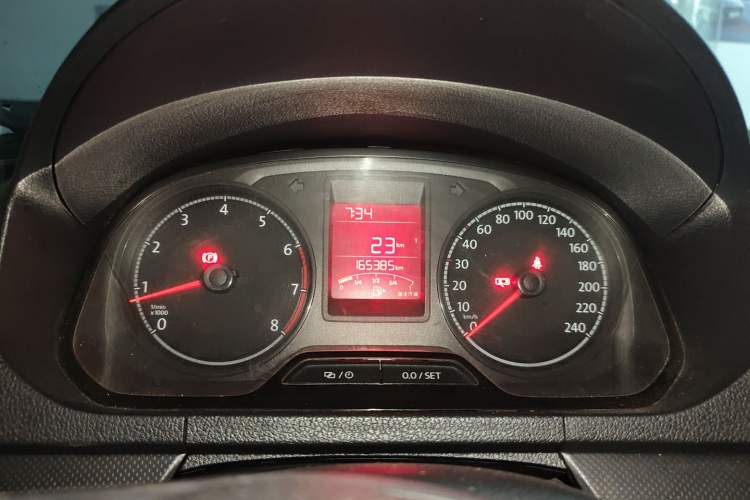 Used Volkswagen Jetta 2017 1.4L Manual Fashion Edition Instrument Cluster