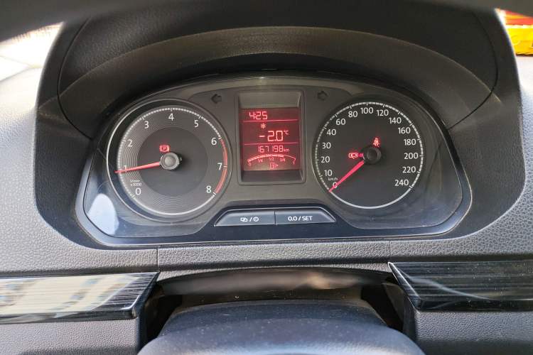 Used Volkswagen Jetta 2017 1.5L Manual Fashion Edition Instrument Cluster