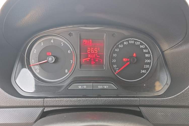Used Volkswagen Jetta 2017 1.4L Manual Fashion Edition Instrument Cluster