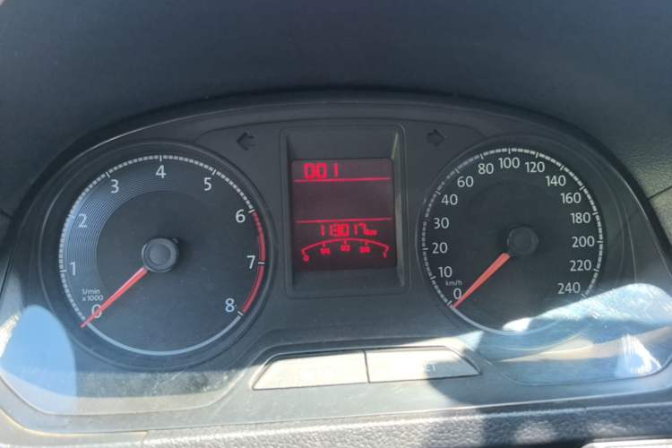 Used Volkswagen Jetta 2017 1.4L Manual Comfort Model Instrument Cluster