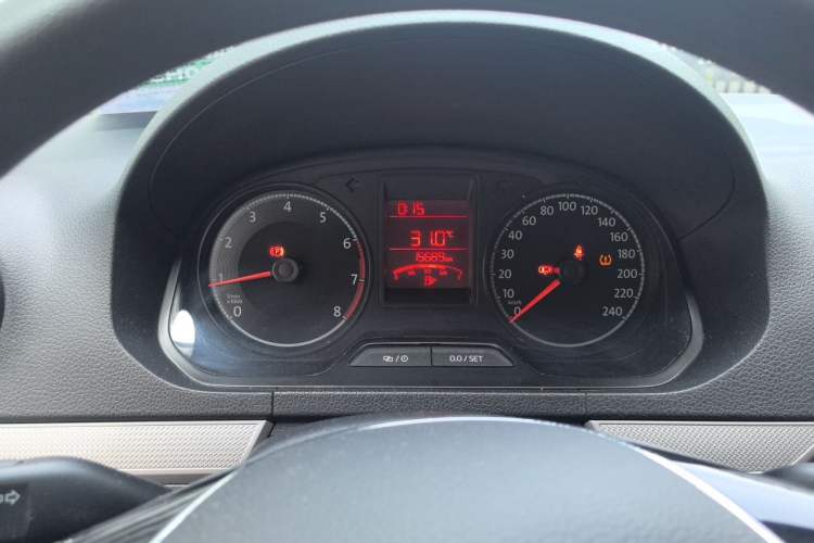 Used Volkswagen Jetta 2017 1.5L Manual Comfort Model Instrument Cluster
