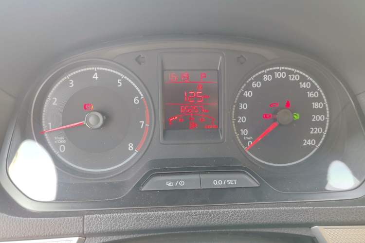 Used Volkswagen Jetta 2017 1.5L Automatic Comfort Model Instrument Cluster
