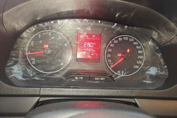 Used Volkswagen Jetta 2017 1.5L Automatic Fashion Model Instrument Cluster