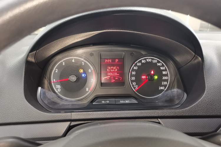 Used Volkswagen Jetta 2017 1.5L Automatic Fashion Model Instrument Cluster