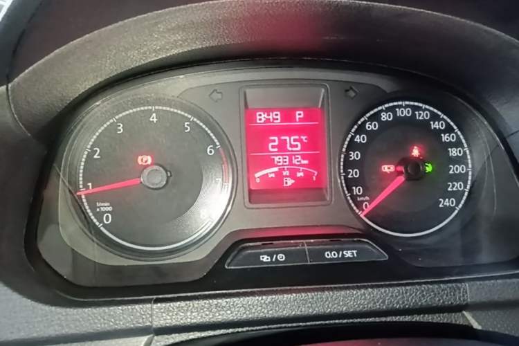 Used Volkswagen Jetta 2017 1.5L Automatic Fashion Model Instrument Cluster