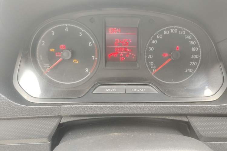 Used Volkswagen Jetta 2017 1.5L Manual Fashion Edition Instrument Cluster