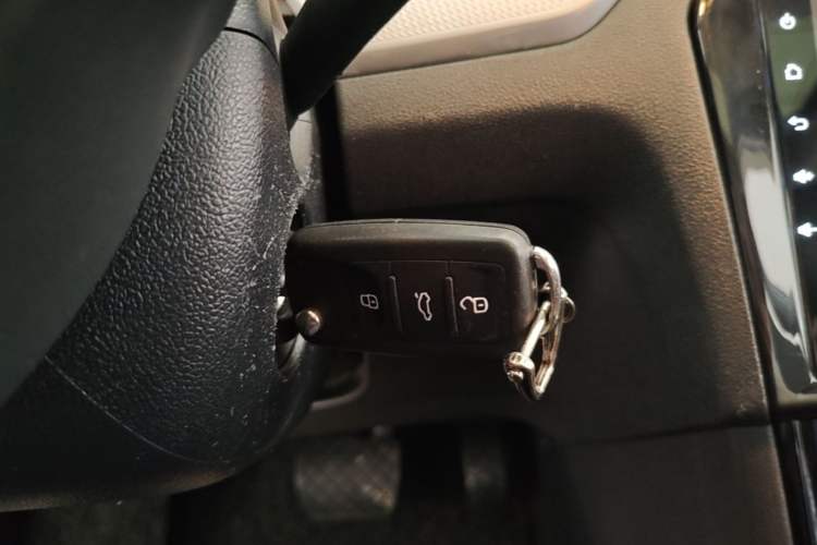 Used Volkswagen Jetta 2017 1.5L Automatic Comfort Model Interior 1