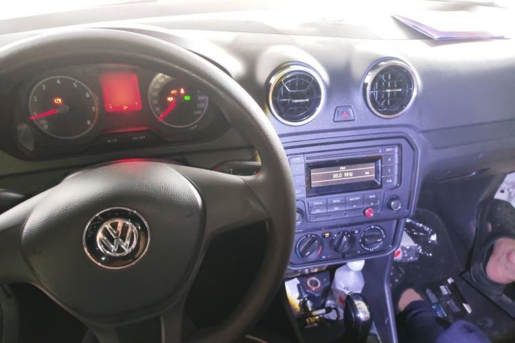 Used Volkswagen Jetta 2017 1.5L Automatic Fashion Model Interior 2