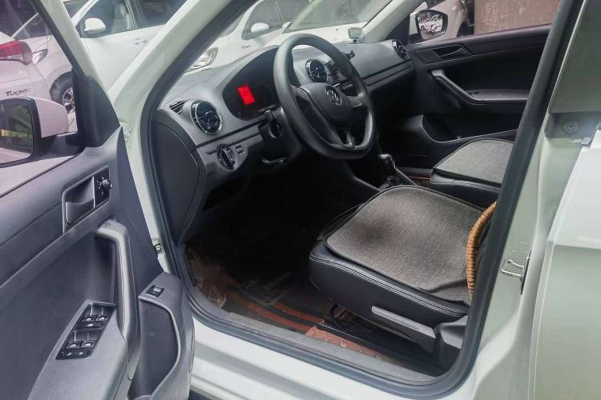 Used Volkswagen Jetta 2017 1.5L Automatic Fashion Model Interior 2