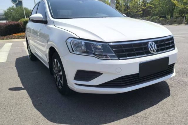 Used Volkswagen Jetta 2017 1.4L Manual Fashion Edition