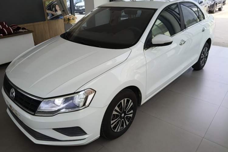 Used Volkswagen Jetta 2017 1.5L Manual Fashion Edition Guazi used car, China used car export, Used car for sale, Used  cars, Cheapest cars for sale