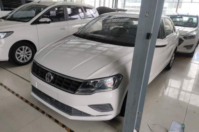 Used Volkswagen Jetta 2017 1.5L Manual Fashion Edition