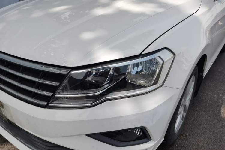 Used Volkswagen Jetta 2017 1.4L Manual Comfort Model Left Front Headlight