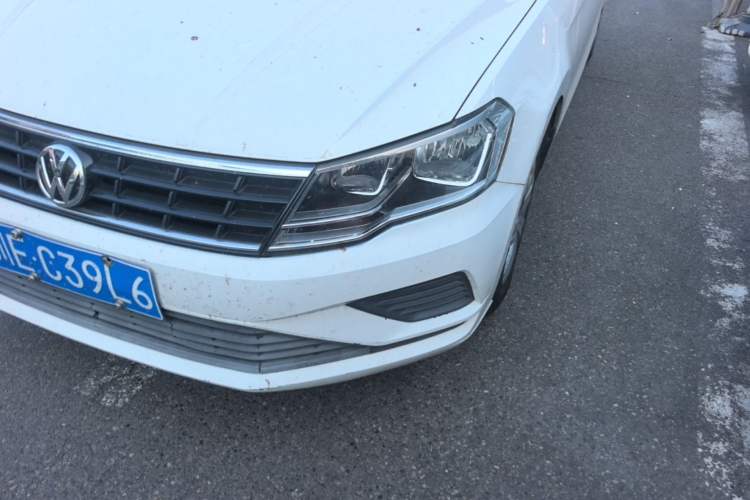 Used Volkswagen Jetta 2017 1.4L Manual Fashion Edition Left Front Headlight