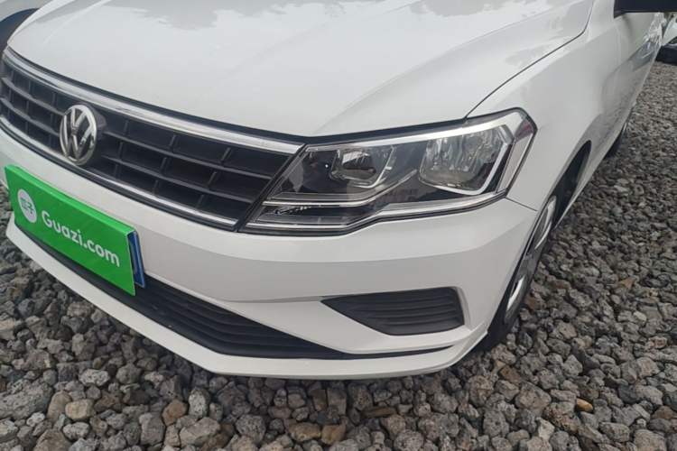 Used Volkswagen Jetta 2017 1.4L Manual Fashion Edition Left Front Headlight