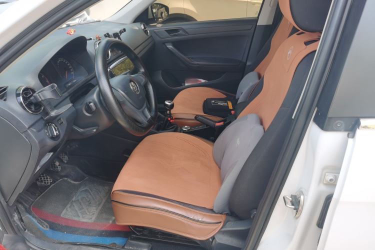 Used Volkswagen Jetta 2017 1.5L Manual Fashion Edition Left Front Seat