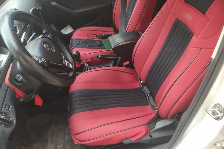 Used Volkswagen Jetta 2017 1.5L Manual Fashion Edition Left Front Seat