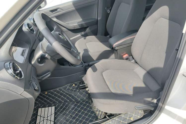 Used Volkswagen Jetta 2017 1.5L Automatic Fashion Model Left Front Seat