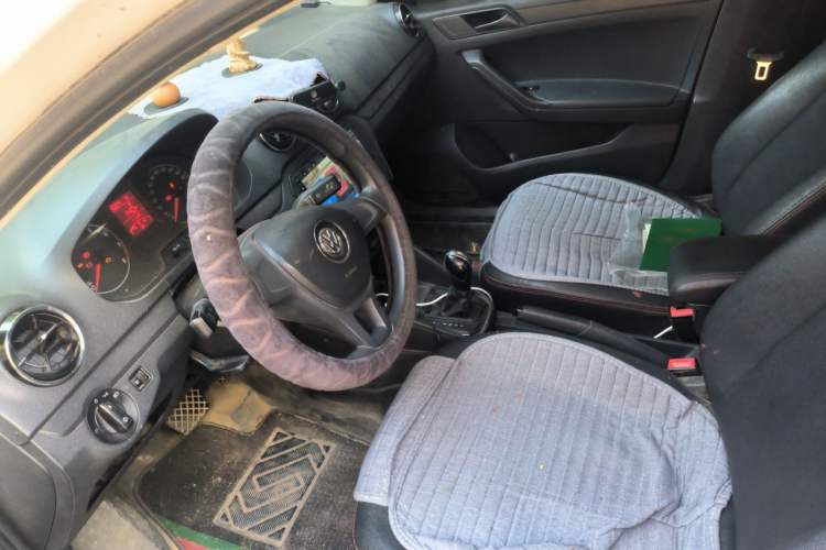 Used Volkswagen Jetta 2017 1.5L Automatic Fashion Model Left Front Seat
