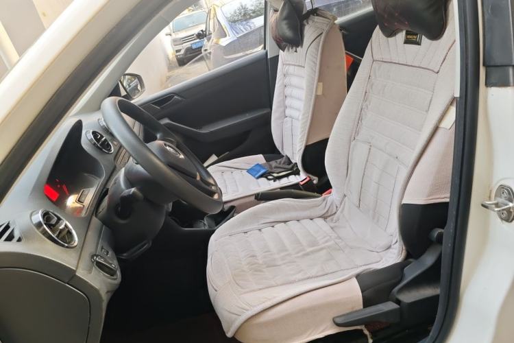 Used Volkswagen Jetta 2017 1.4L Manual Fashion Edition Left Front Seat