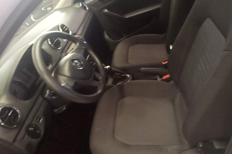 Used Volkswagen Jetta 2017 1.5L Automatic Fashion Model Left Front Seat