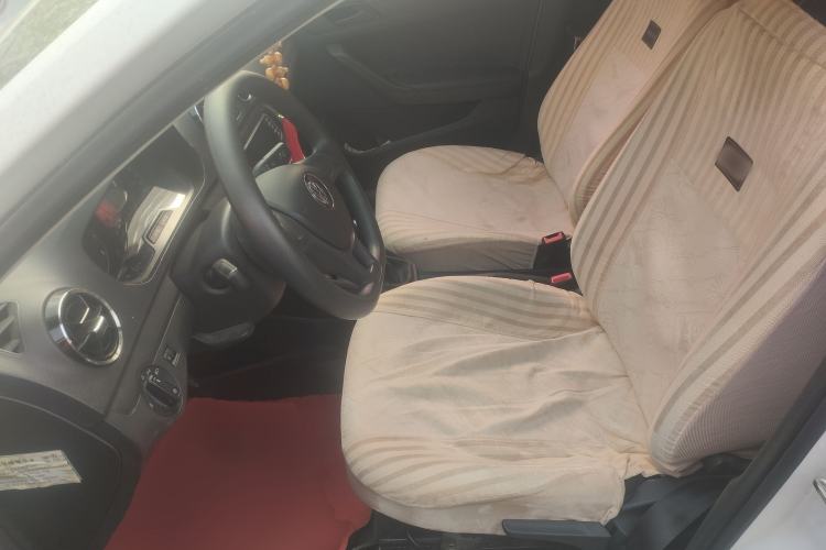 Used Volkswagen Jetta 2017 1.4L Manual Fashion Edition Left Front Seat