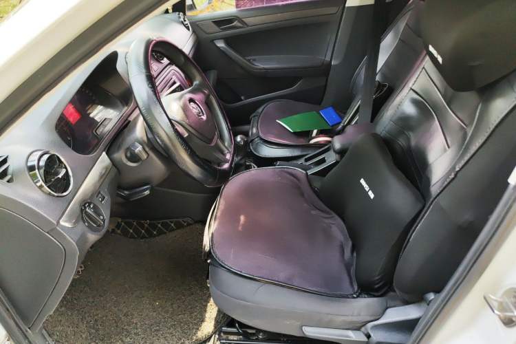 Used Volkswagen Jetta 2017 1.5L Manual Fashion Edition Left Front Seat