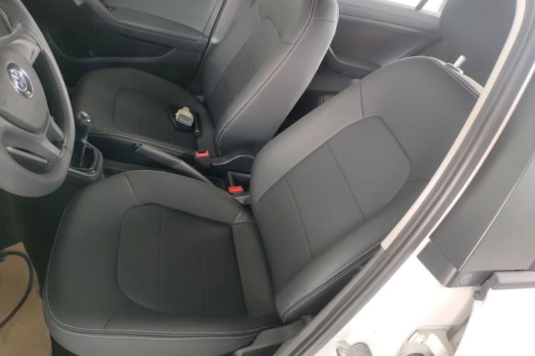 Used Volkswagen Jetta 2017 1.5L Manual Fashion Edition Left Front Seat