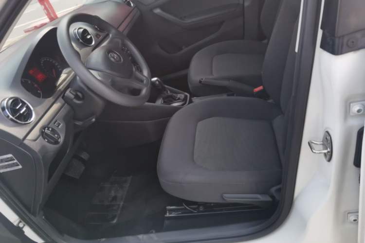 Used Volkswagen Jetta 2017 1.5L Automatic Fashion Model Left Front Seat