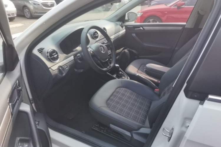 Used Volkswagen Jetta 2017 1.5L Automatic Comfort Model Left Front Seat
