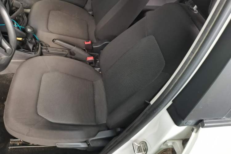 Used Volkswagen Jetta 2017 1.4L Manual Fashion Edition Left Front Seat